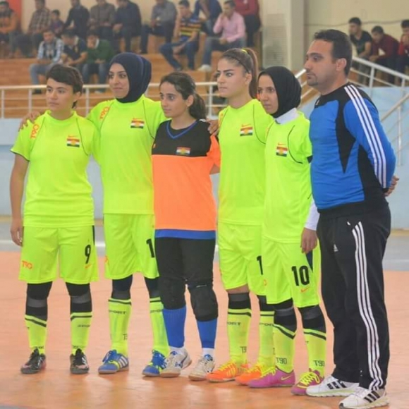 پێنج کچە یاریزانی کورد پەیوەندییان بە ھەڵبژاردەی عێراق نەکرد